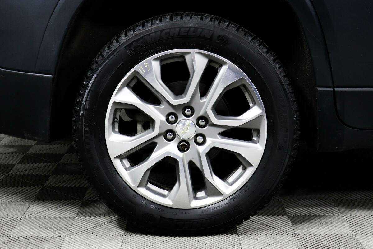 Купить Chevrolet Traverse с пробегом. Фото: #14