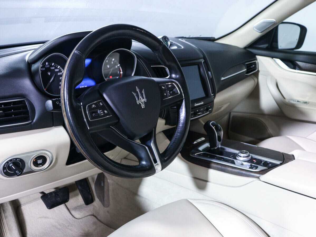 Купить Maserati Levante с пробегом. Фото: #13