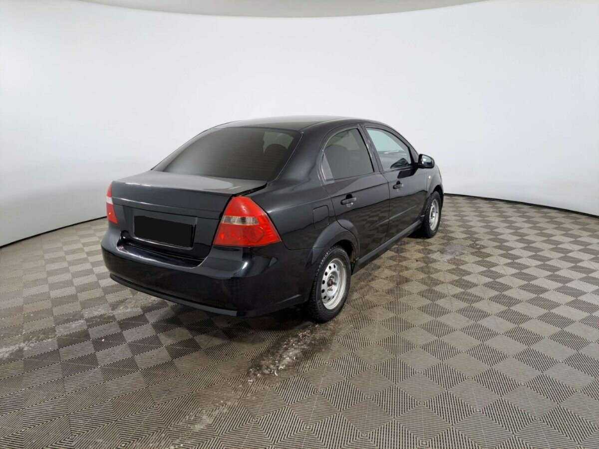 Купить Chevrolet Aveo с пробегом. Фото: #4