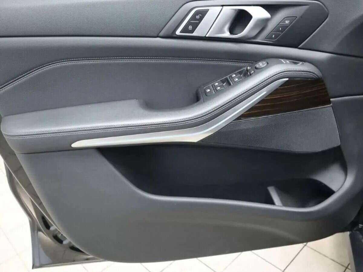 Купить BMW X5 с пробегом. Фото: #10
