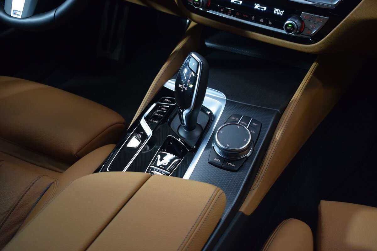 Купить BMW 5 серии с пробегом. Фото: #11