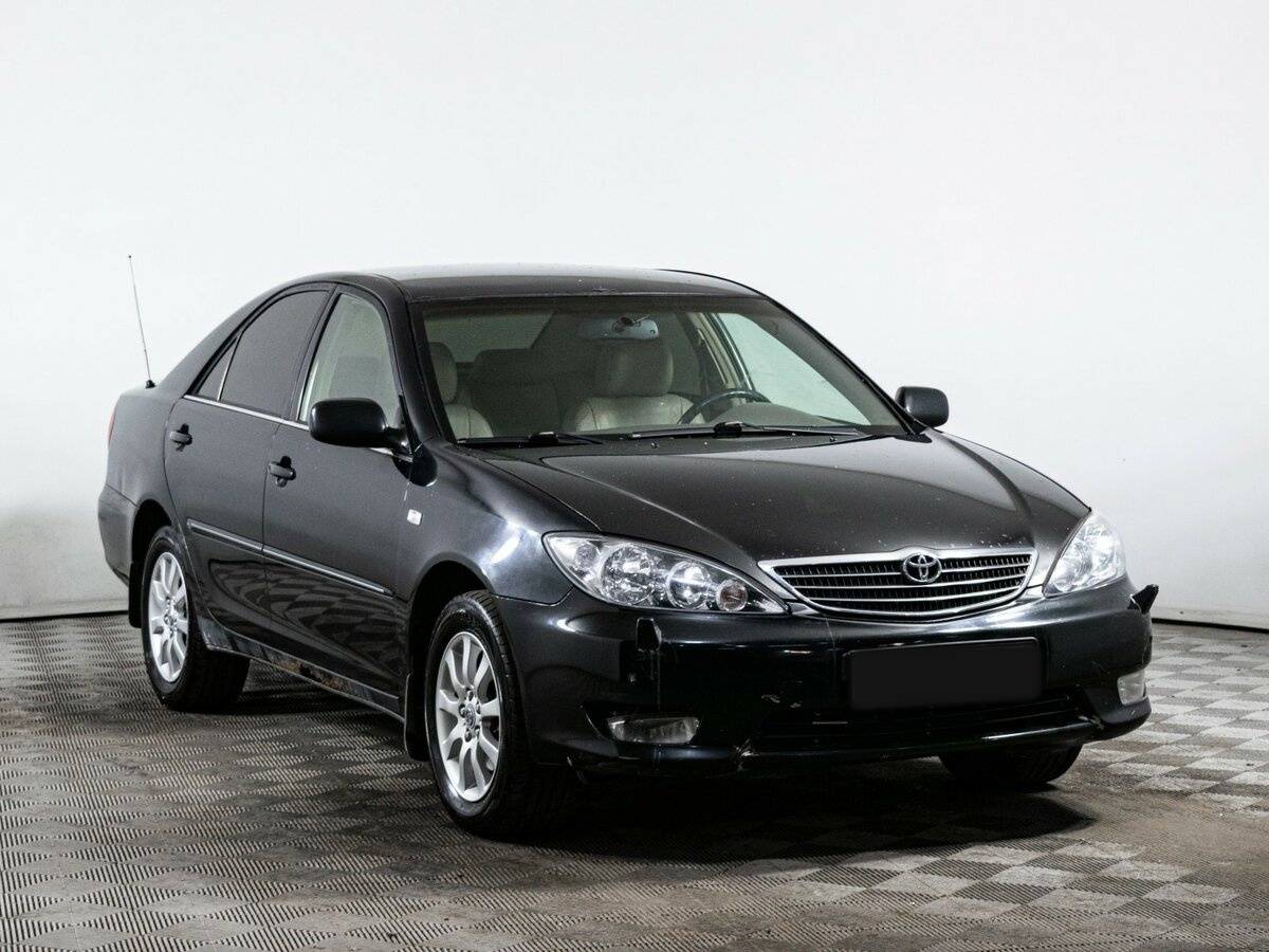 Купить Toyota Camry с пробегом. Фото: #2