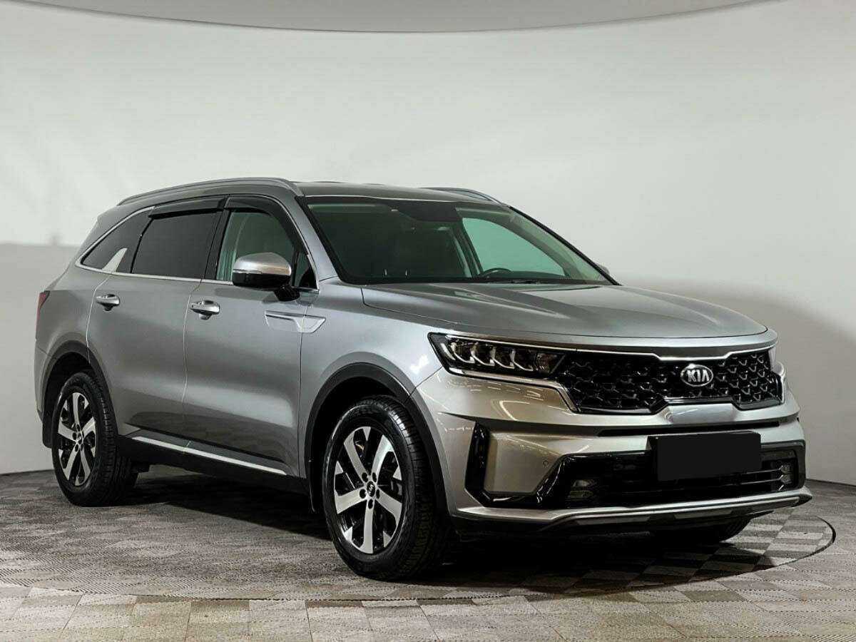 Купить Kia Sorento с пробегом. Фото: #2
