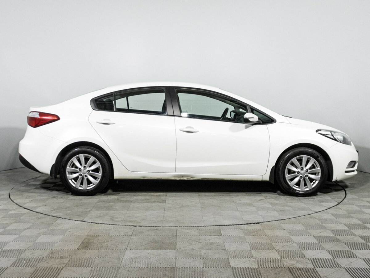 Купить Kia Cerato с пробегом. Фото: #3