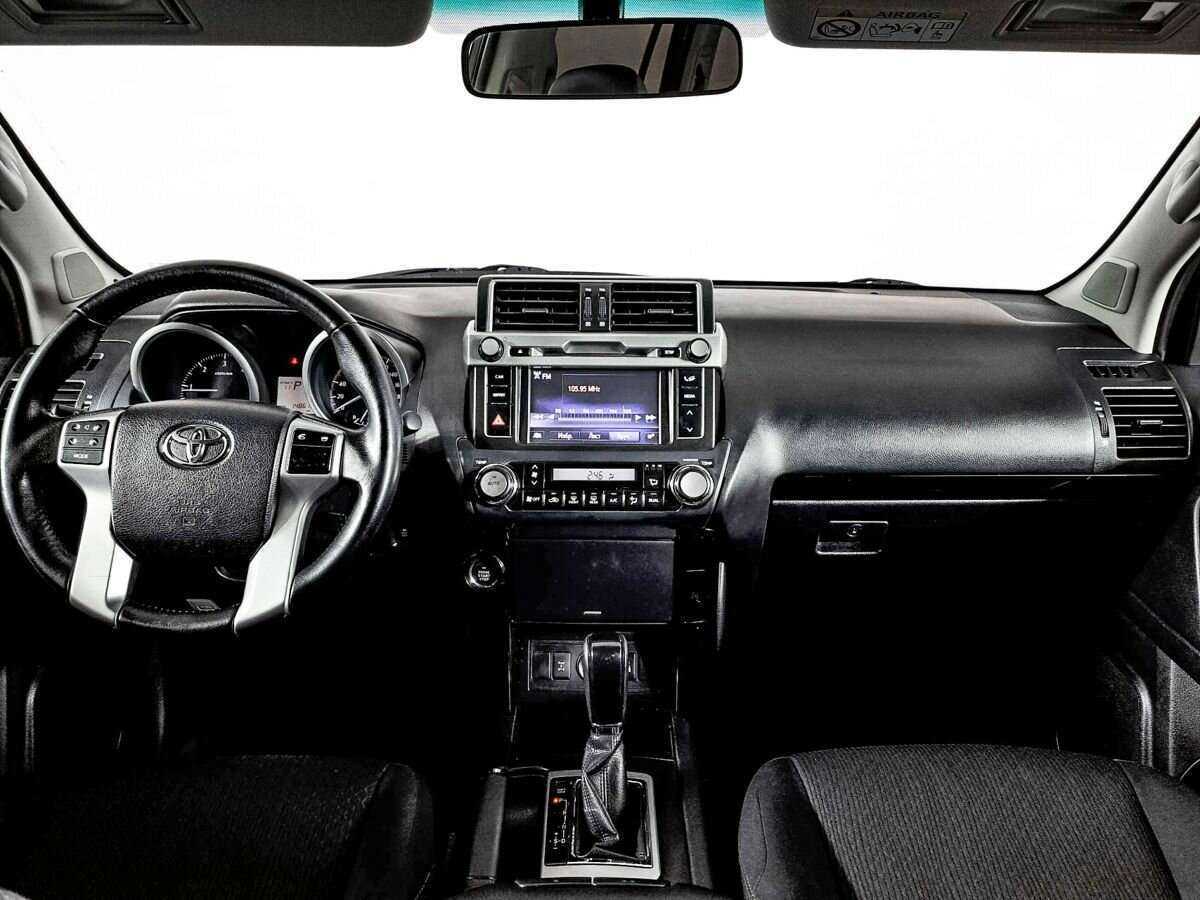 Купить Toyota Land Cruiser Prado с пробегом. Фото: #11