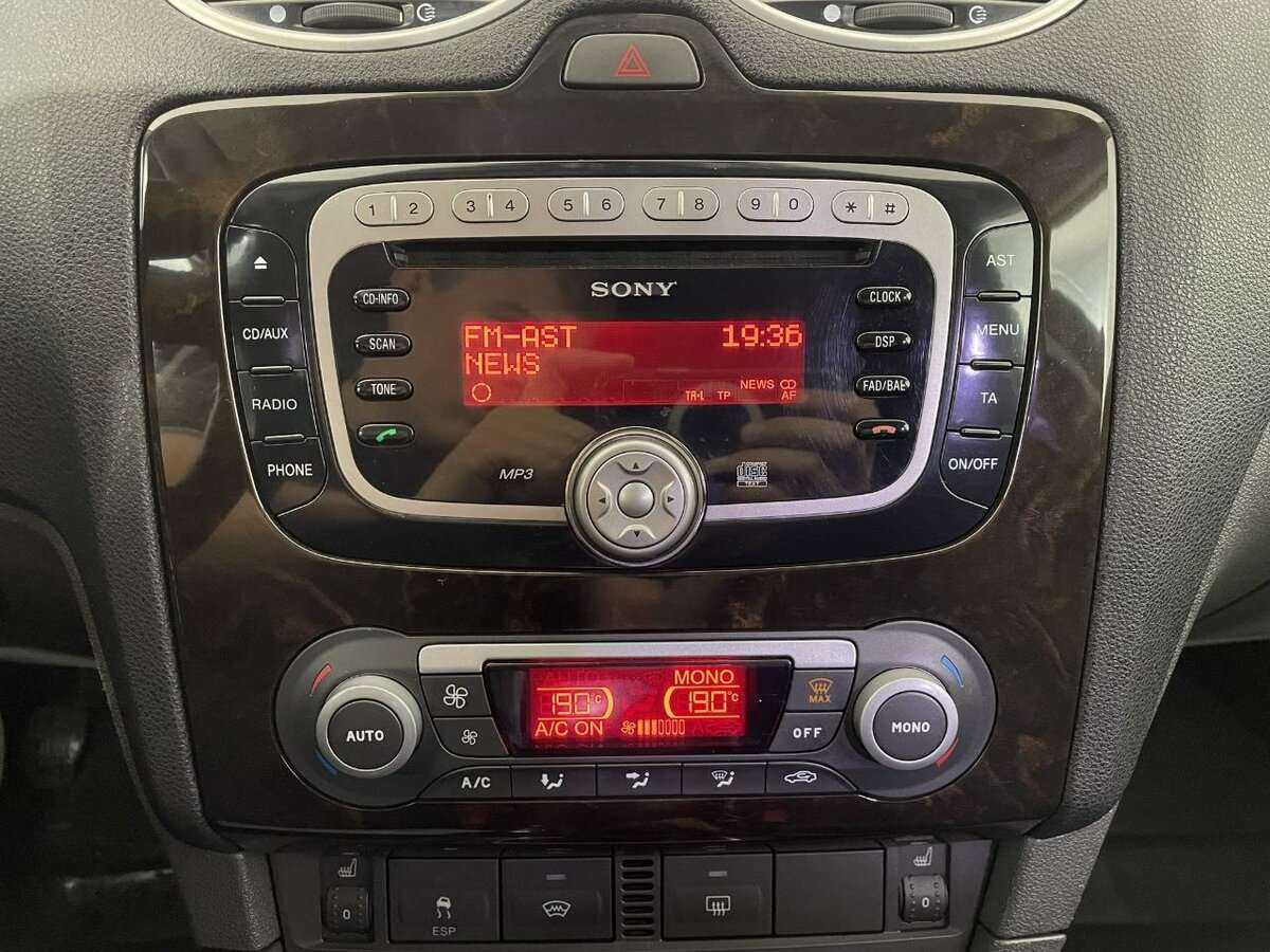 Купить Ford Focus с пробегом. Фото: #11