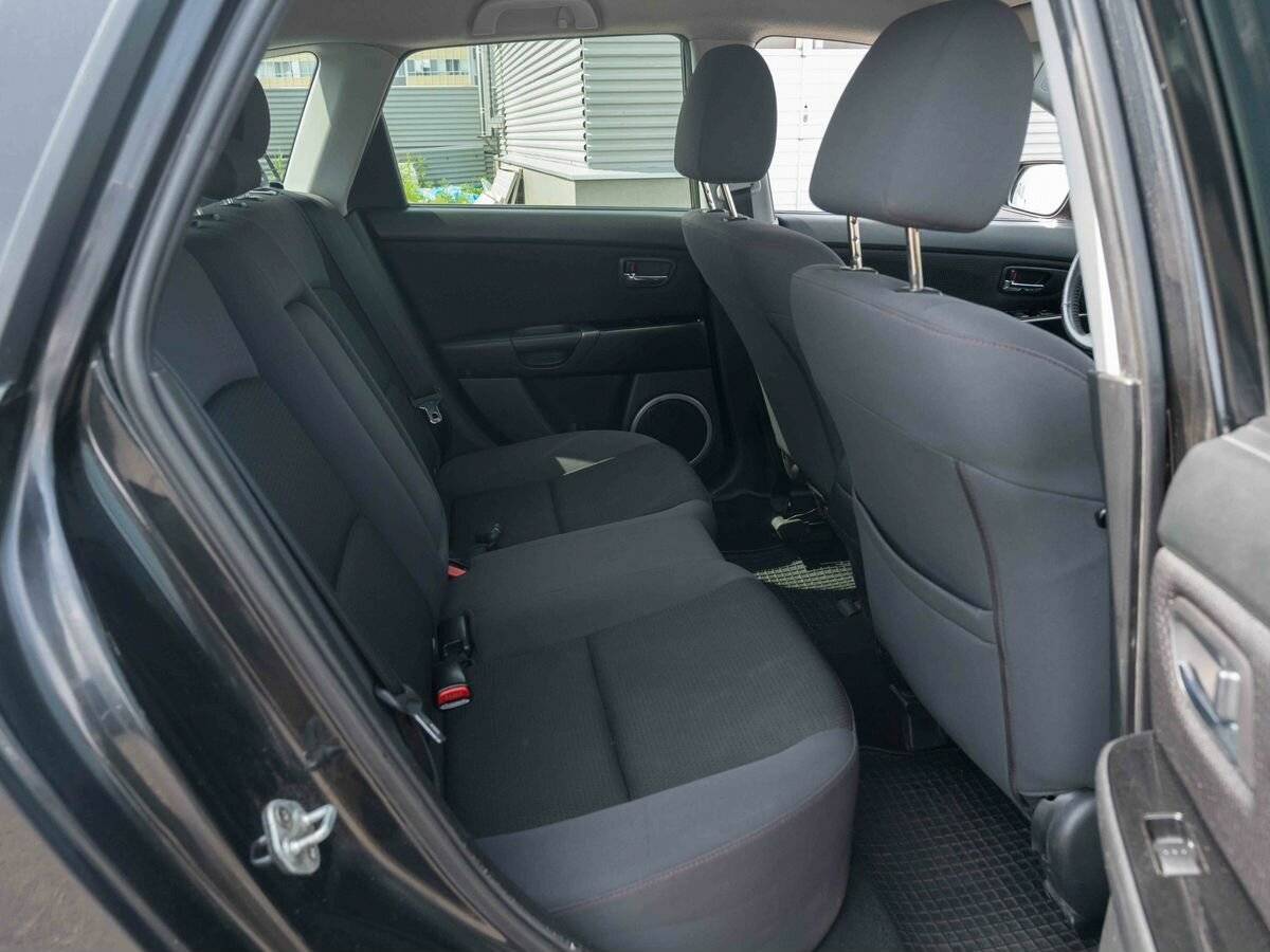 Купить Mazda 3 с пробегом. Фото: #9