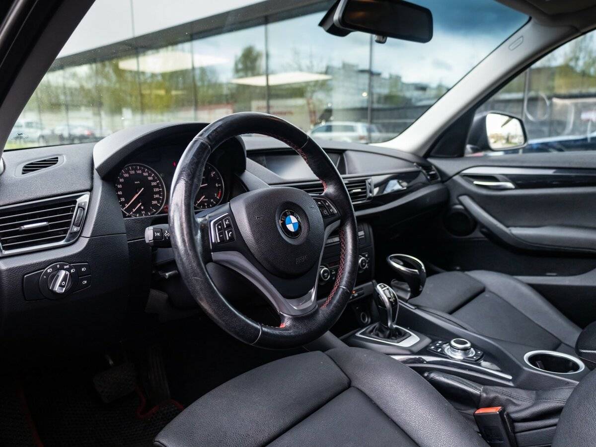Купить BMW X1 с пробегом. Фото: #11