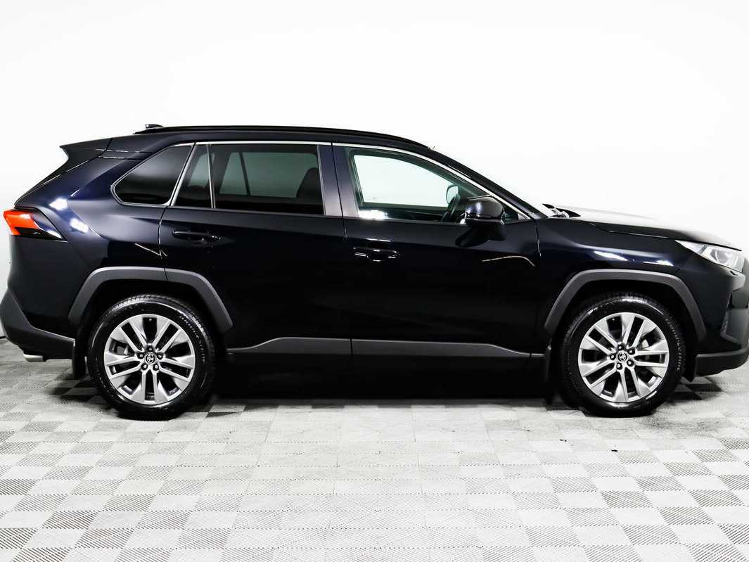 Купить Toyota RAV4 с пробегом. Фото: #3