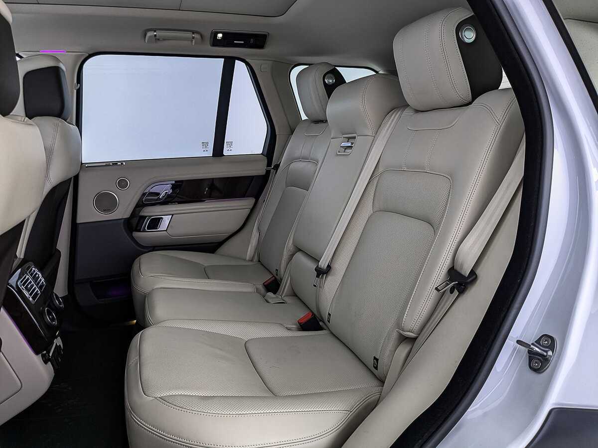Купить Land Rover Range Rover с пробегом. Фото: #17