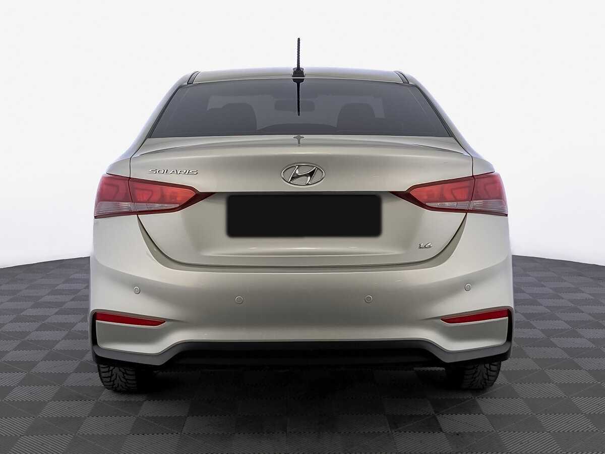 Купить Hyundai Solaris с пробегом. Фото: #5