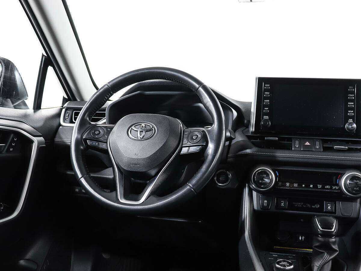 Купить Toyota RAV4 с пробегом. Фото: #13