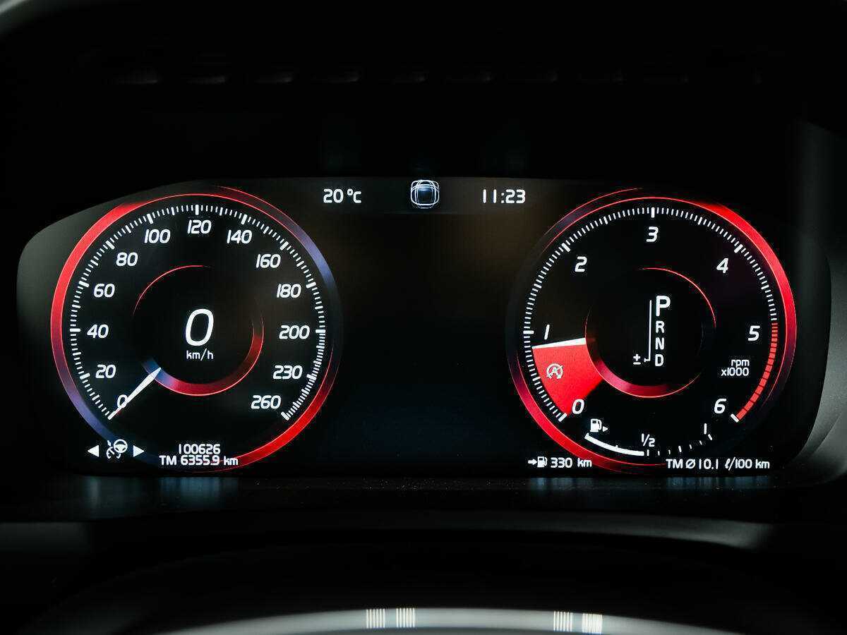 Купить Volvo XC90 с пробегом. Фото: #9