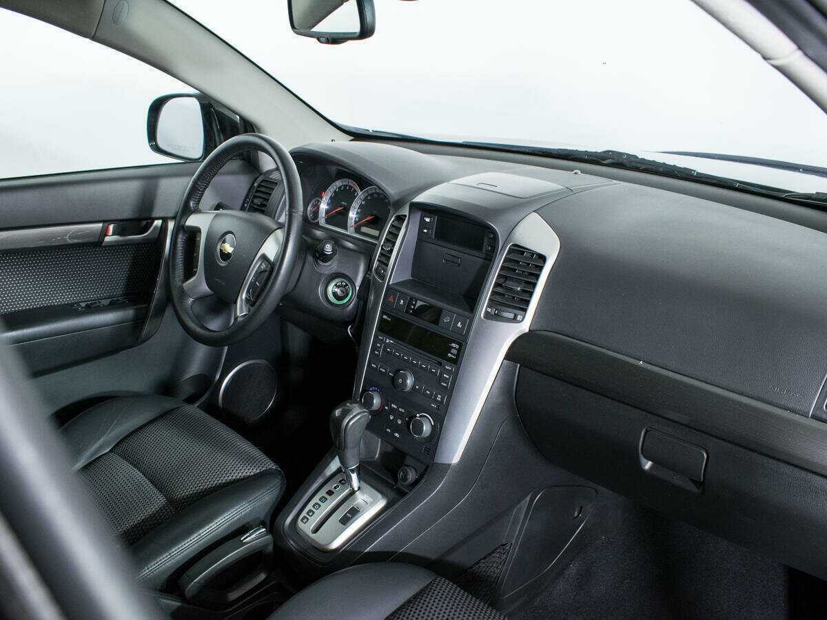 Купить Chevrolet Captiva с пробегом. Фото: #8