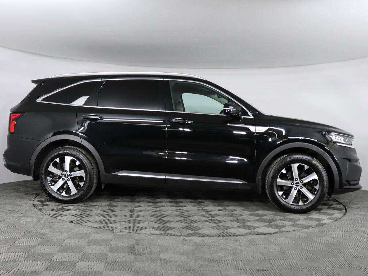 Купить Kia Sorento с пробегом. Фото: #3