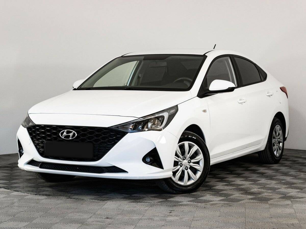 Купить Hyundai Solaris с пробегом. Фото: #0