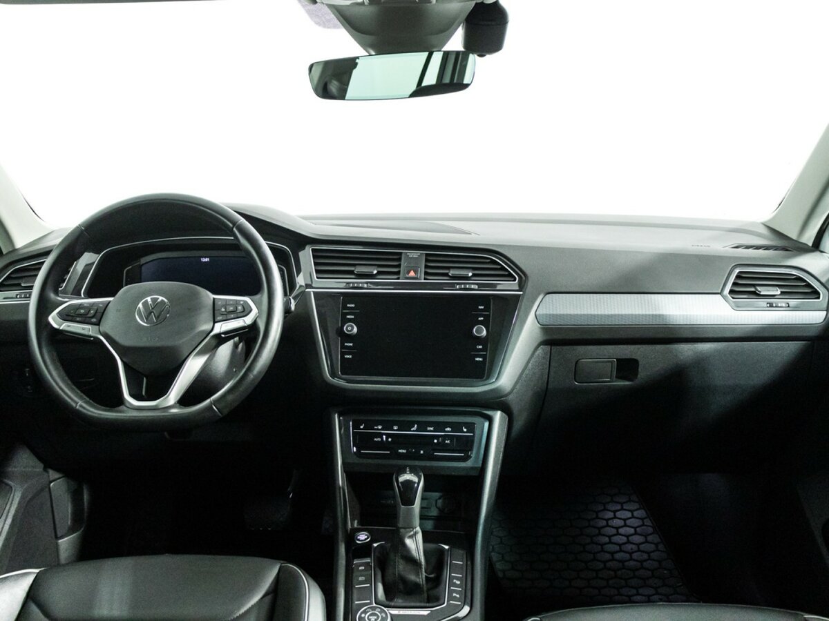 Купить Volkswagen Tiguan с пробегом. Фото: #12