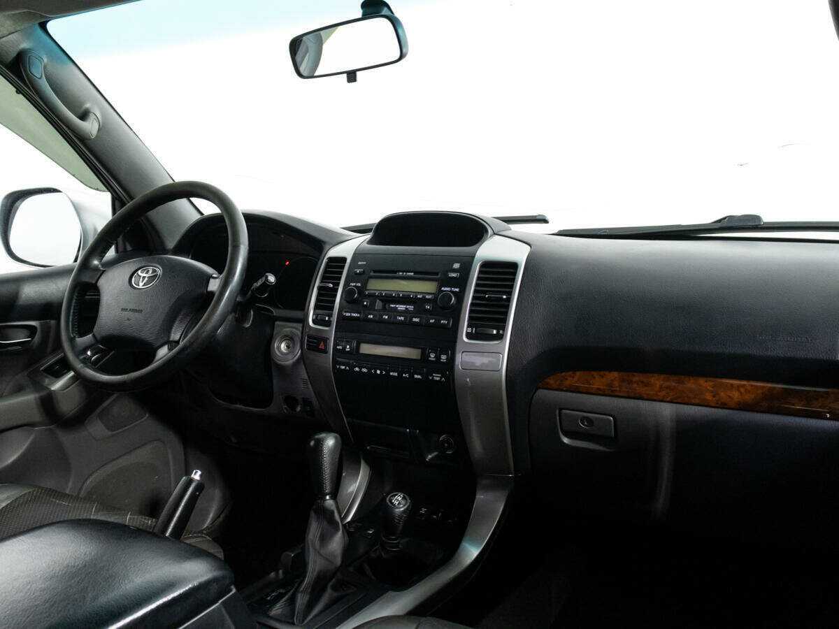 Купить Toyota Land Cruiser Prado с пробегом. Фото: #6