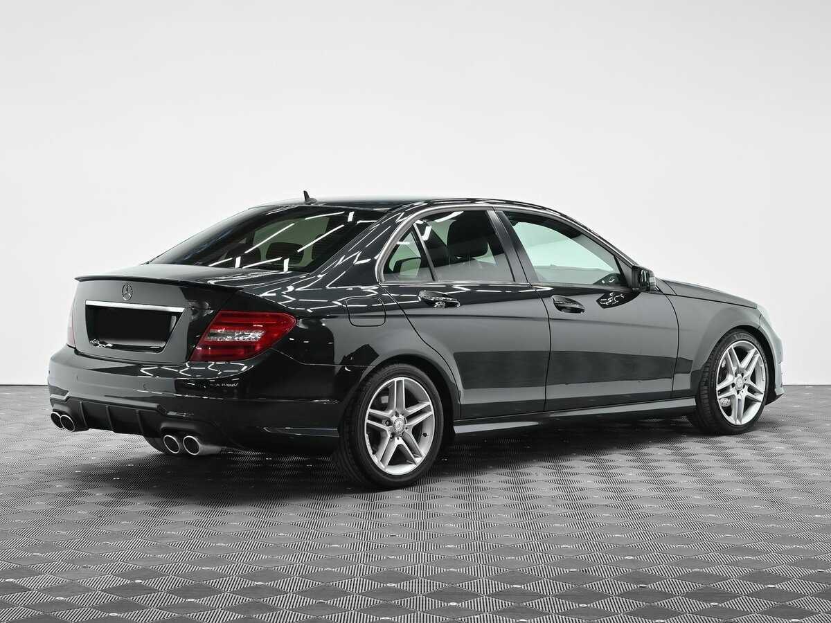 Купить Mercedes-Benz C-Класс с пробегом. Фото: #1