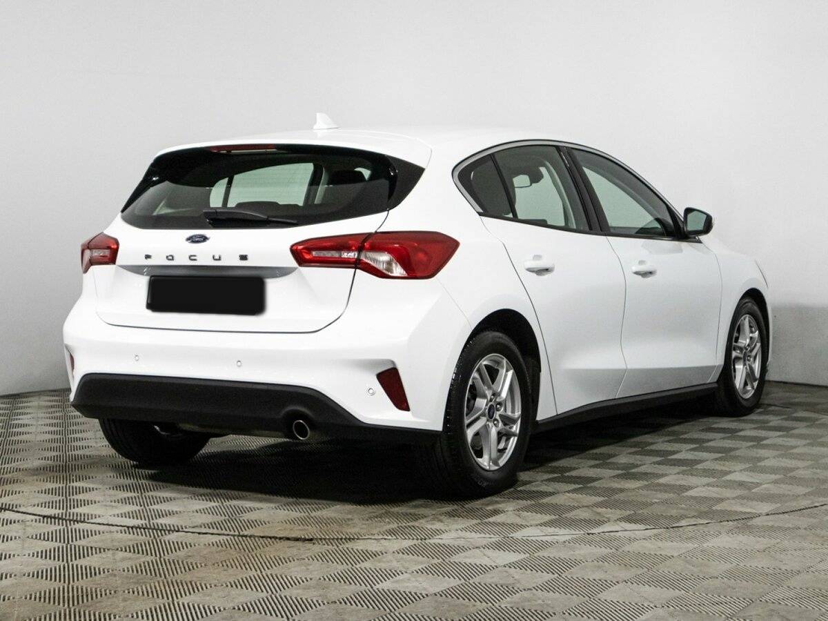 Купить Ford Focus с пробегом. Фото: #4