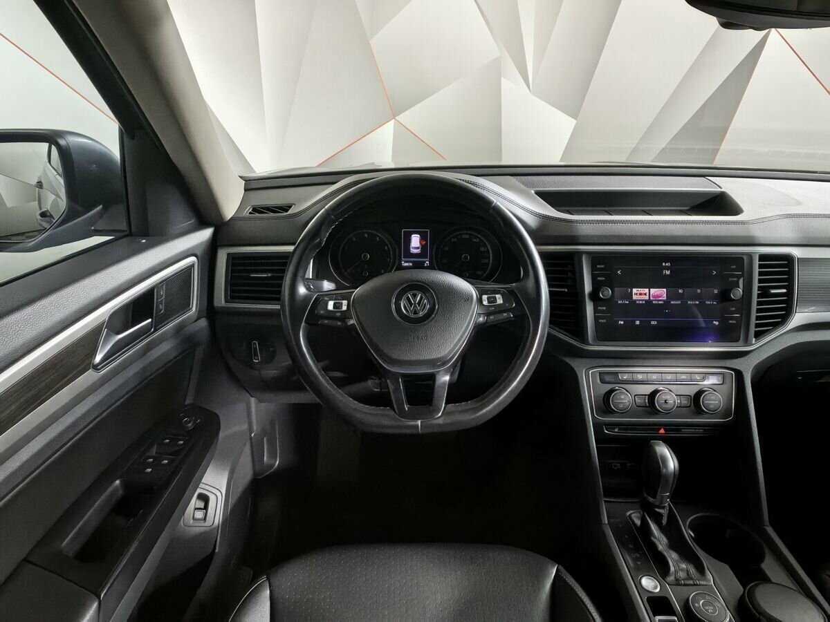 Купить Volkswagen Teramont с пробегом. Фото: #14