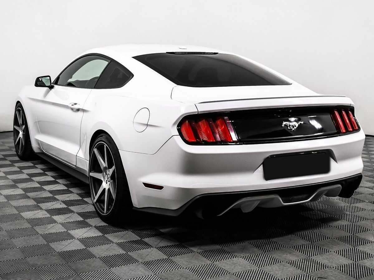 Купить Ford Mustang с пробегом. Фото: #6