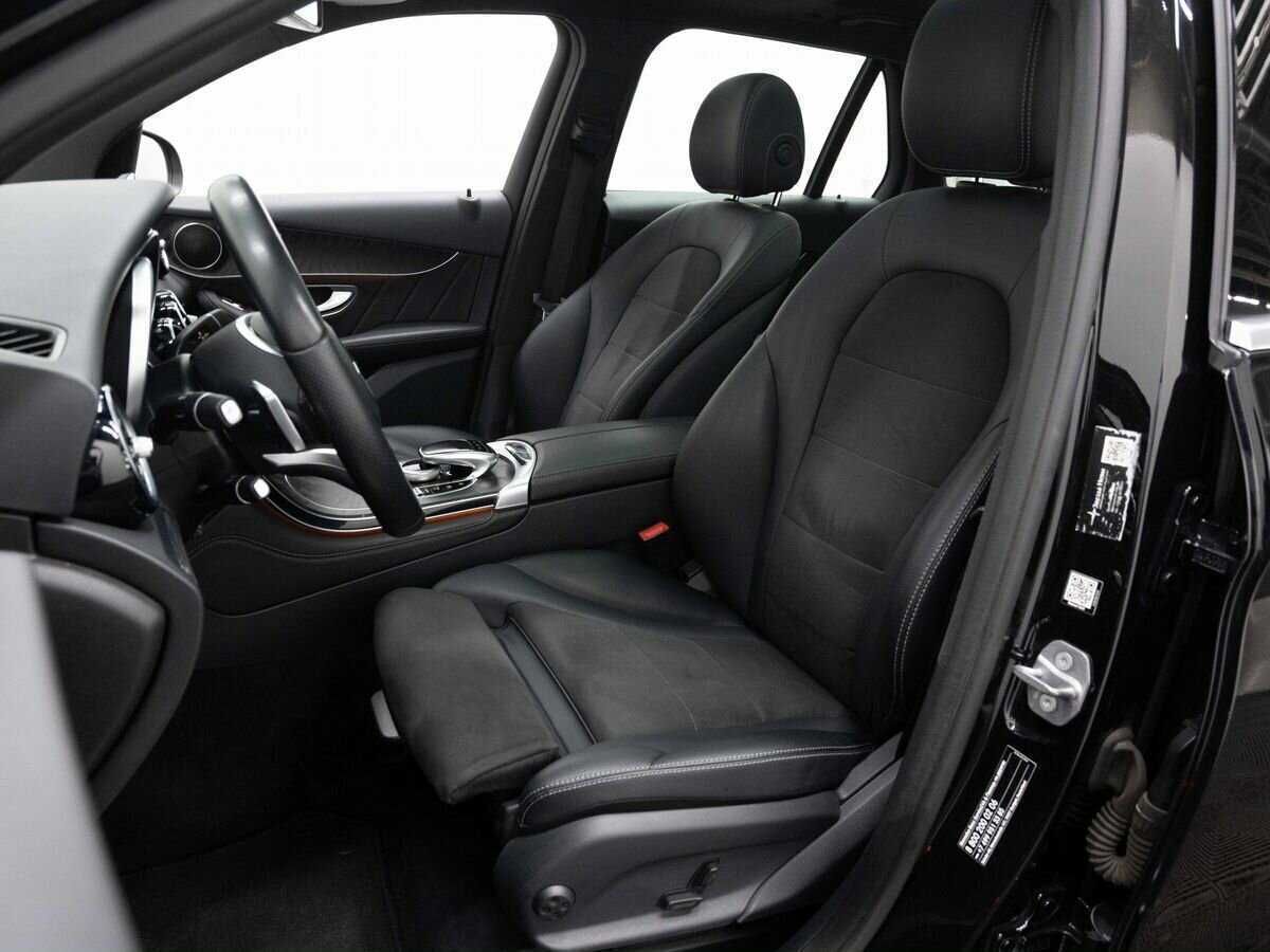 Купить Mercedes-Benz GLC с пробегом. Фото: #7