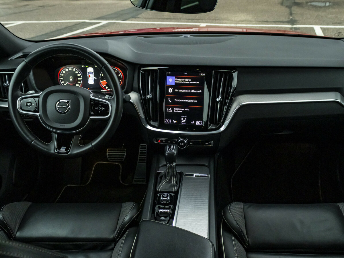 Купить Volvo S60 с пробегом. Фото: #13