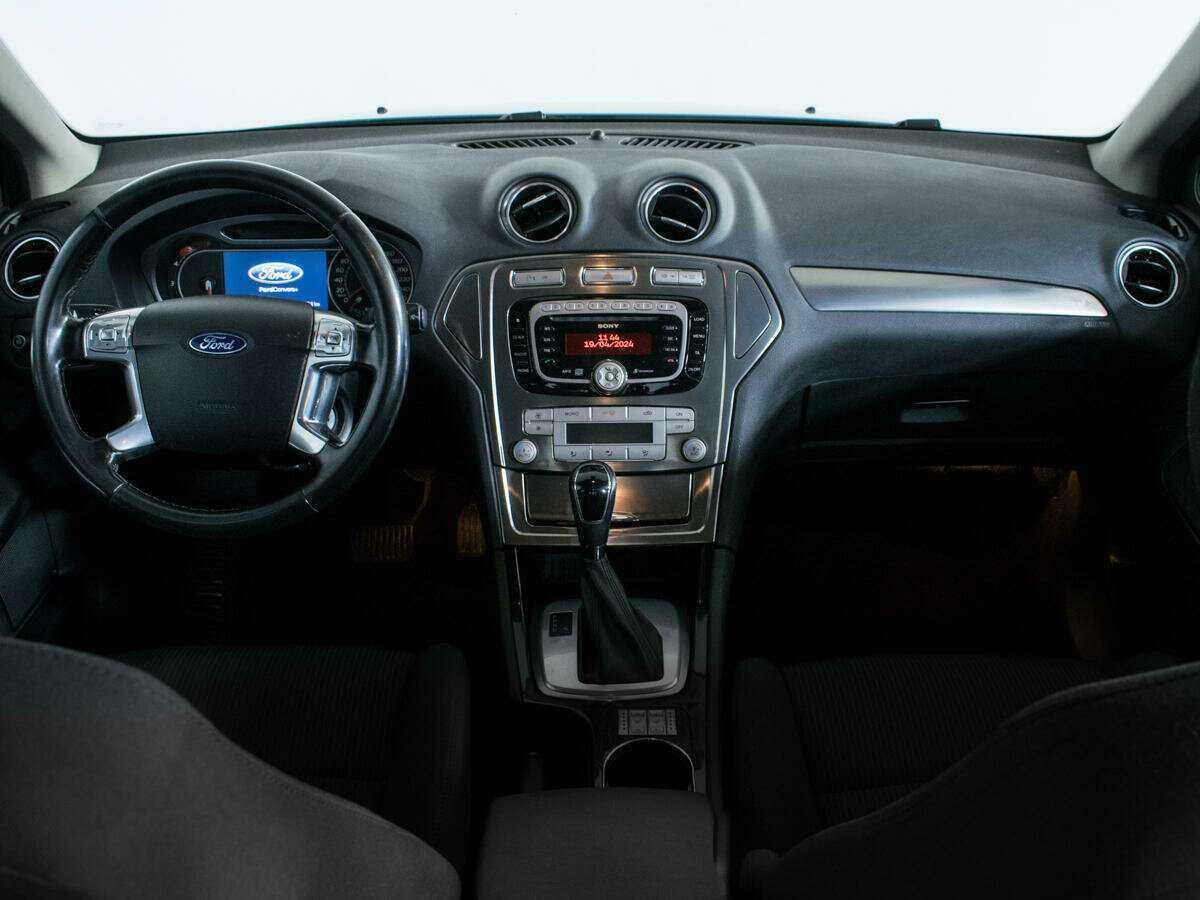 Купить Ford Mondeo с пробегом. Фото: #11