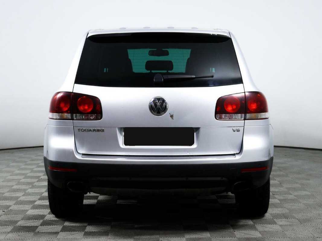 Купить Volkswagen Touareg с пробегом. Фото: #5