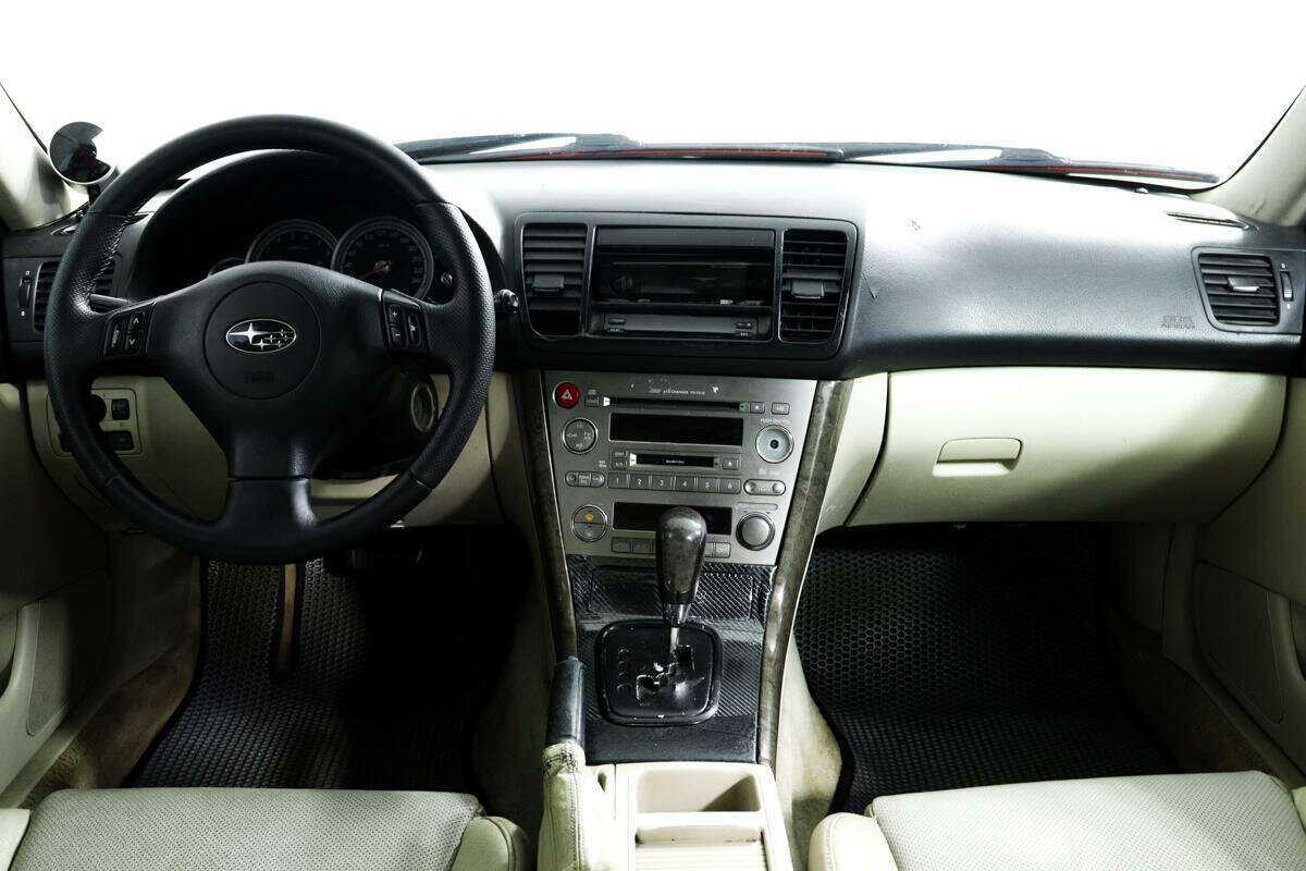 Купить Subaru Outback с пробегом. Фото: #10