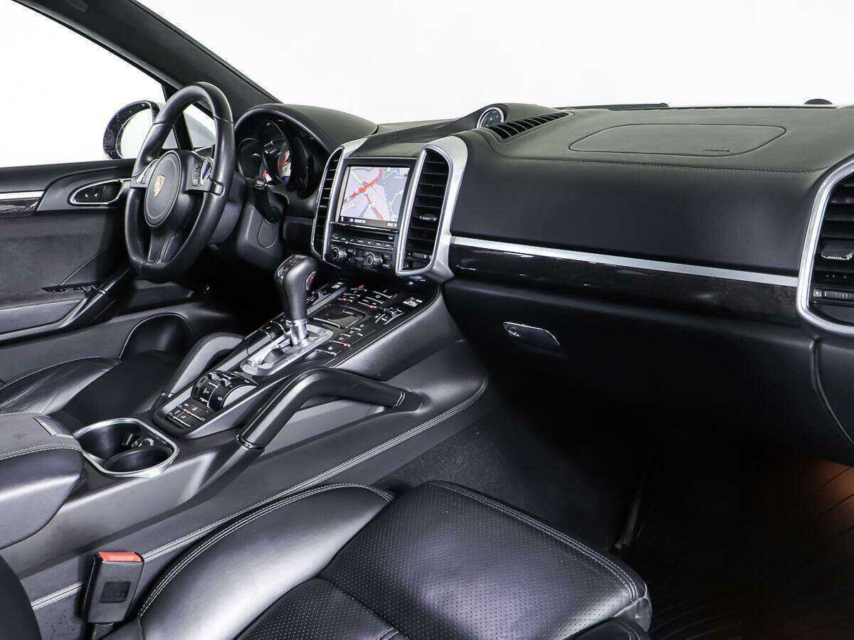 Купить Porsche Cayenne с пробегом. Фото: #9