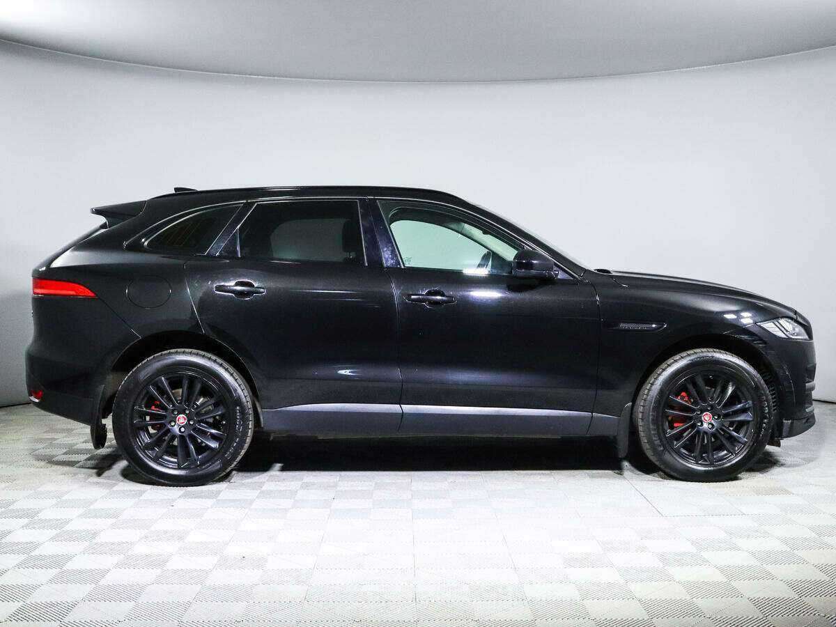 Купить Jaguar F-Pace с пробегом. Фото: #3