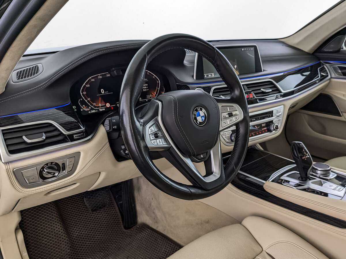Купить BMW 7 серии с пробегом. Фото: #9