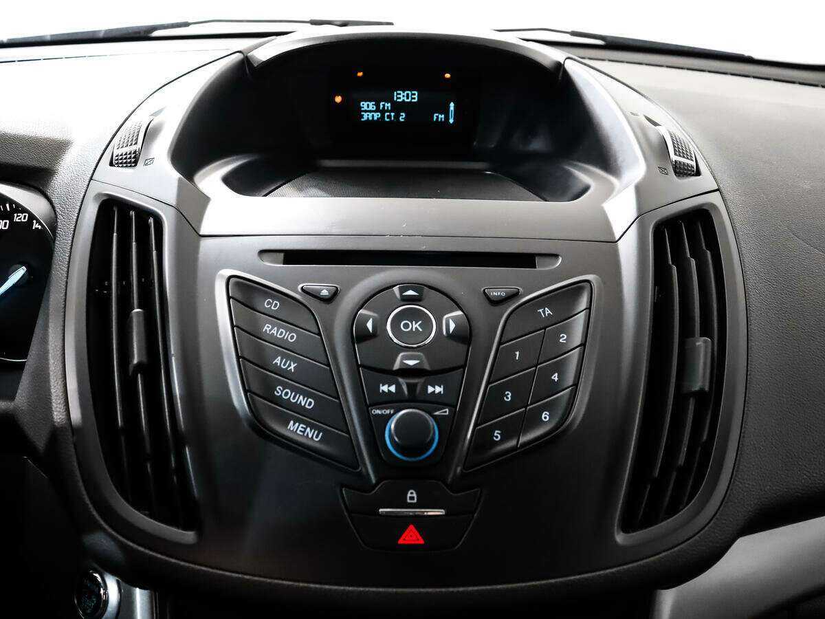 Купить Ford Kuga с пробегом. Фото: #11