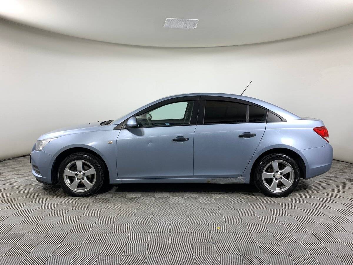 Купить Chevrolet Cruze с пробегом. Фото: #7