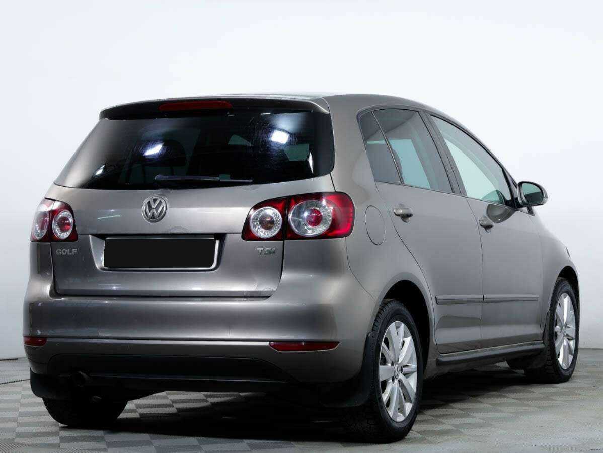 Купить Volkswagen Golf Plus с пробегом. Фото: #3