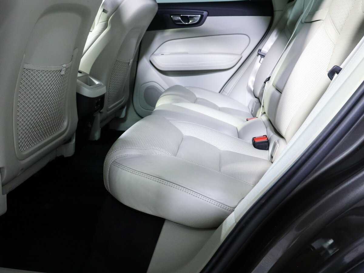 Купить Volvo XC60 с пробегом. Фото: #6