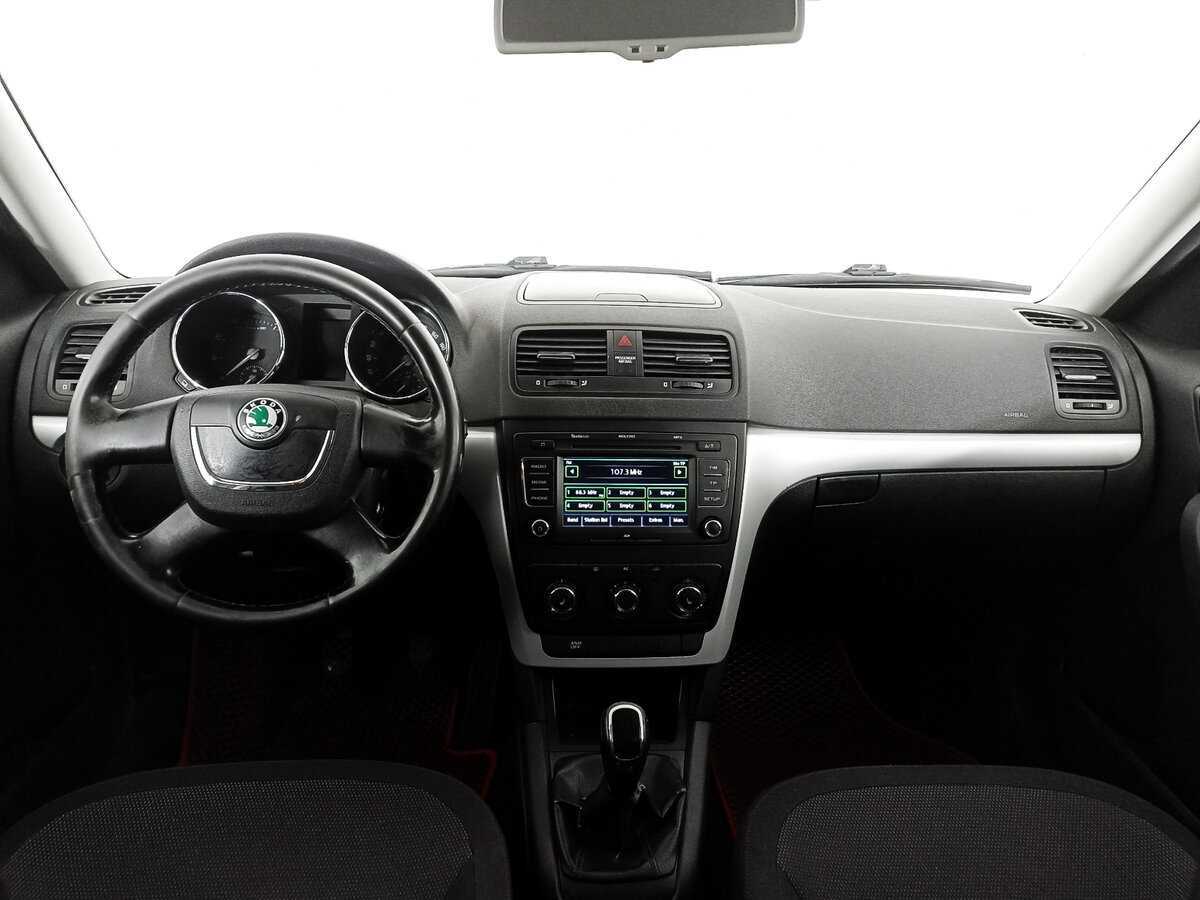 Купить Skoda Yeti с пробегом. Фото: #9