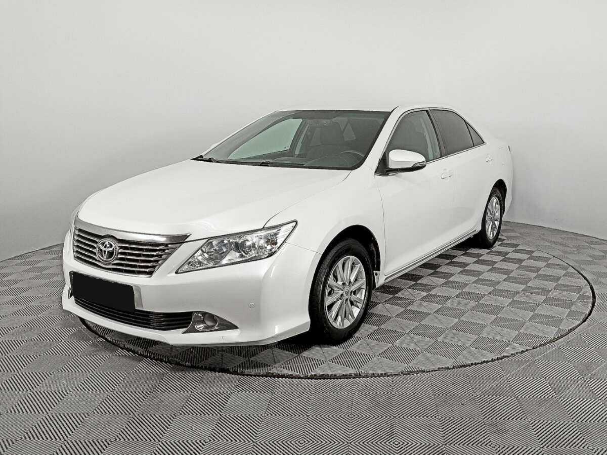 Купить Toyota Camry с пробегом. Фото: #0