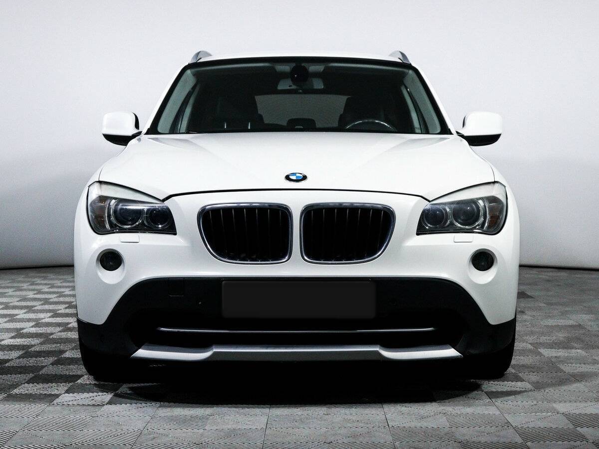 Купить BMW X1 с пробегом. Фото: #1