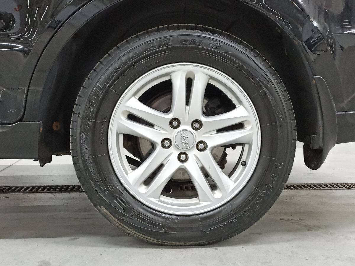 Купить Hyundai Santa Fe с пробегом. Фото: #17
