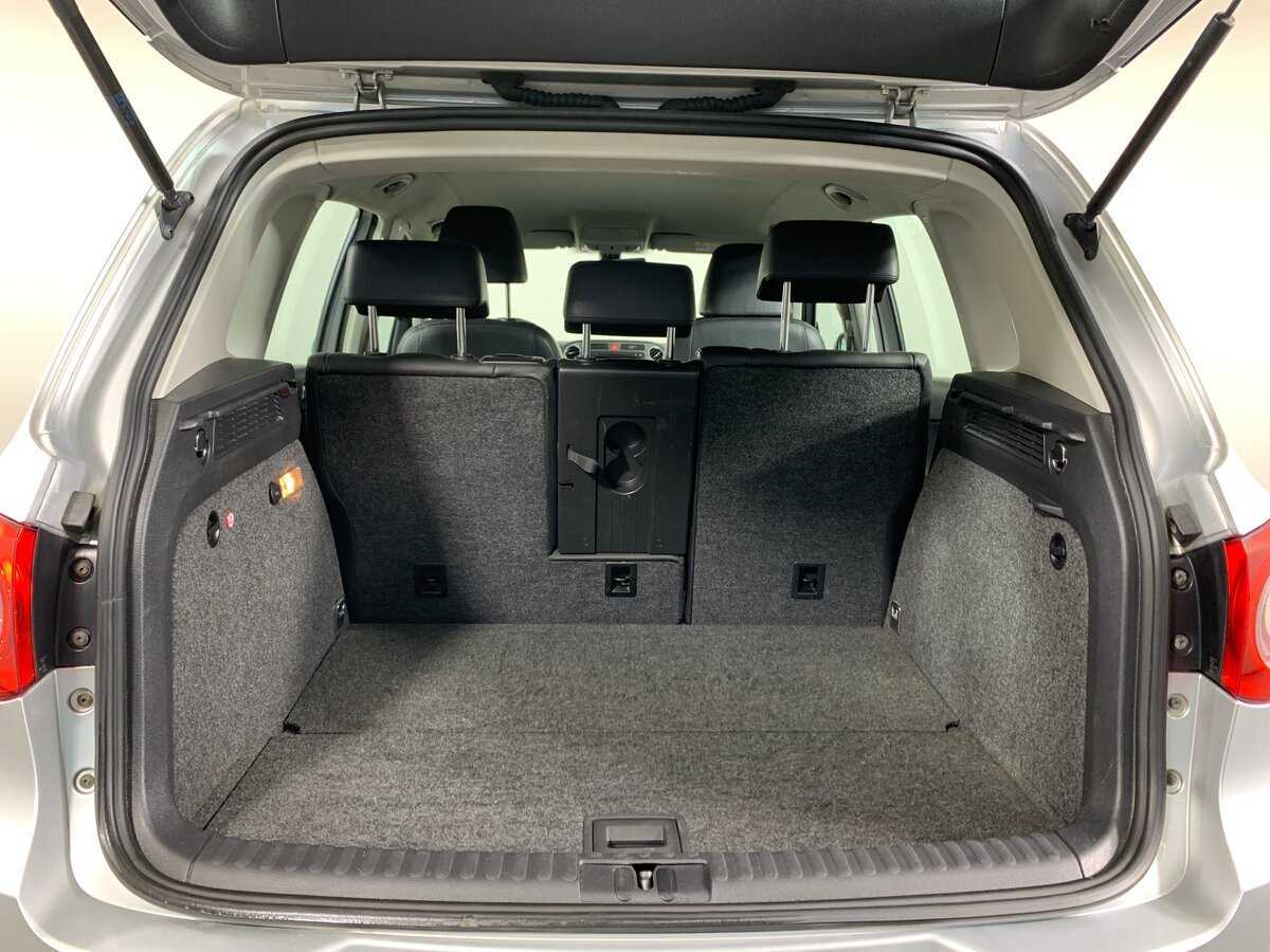 Купить Volkswagen Tiguan с пробегом. Фото: #19