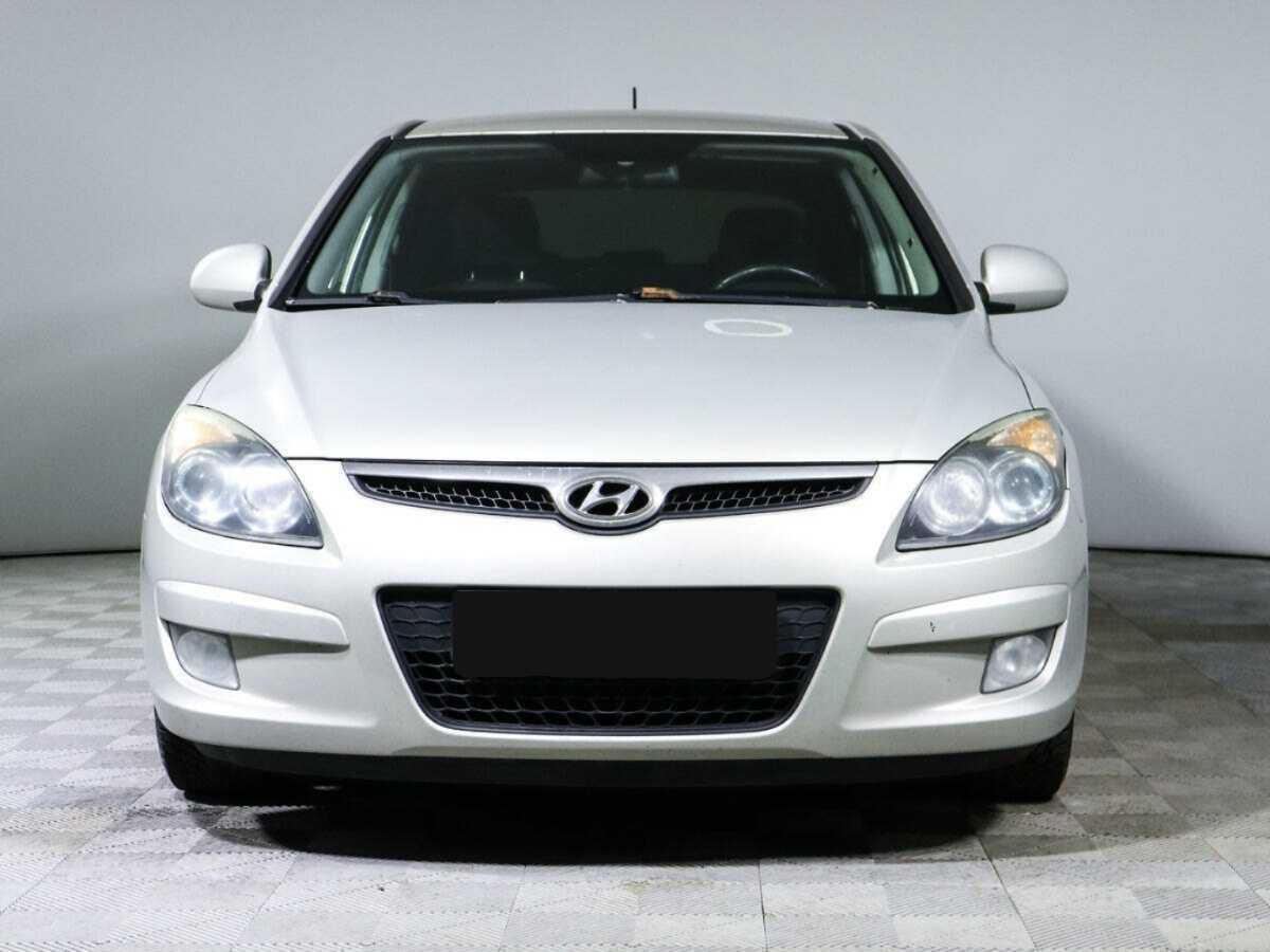 Купить Hyundai i30 с пробегом. Фото: #1