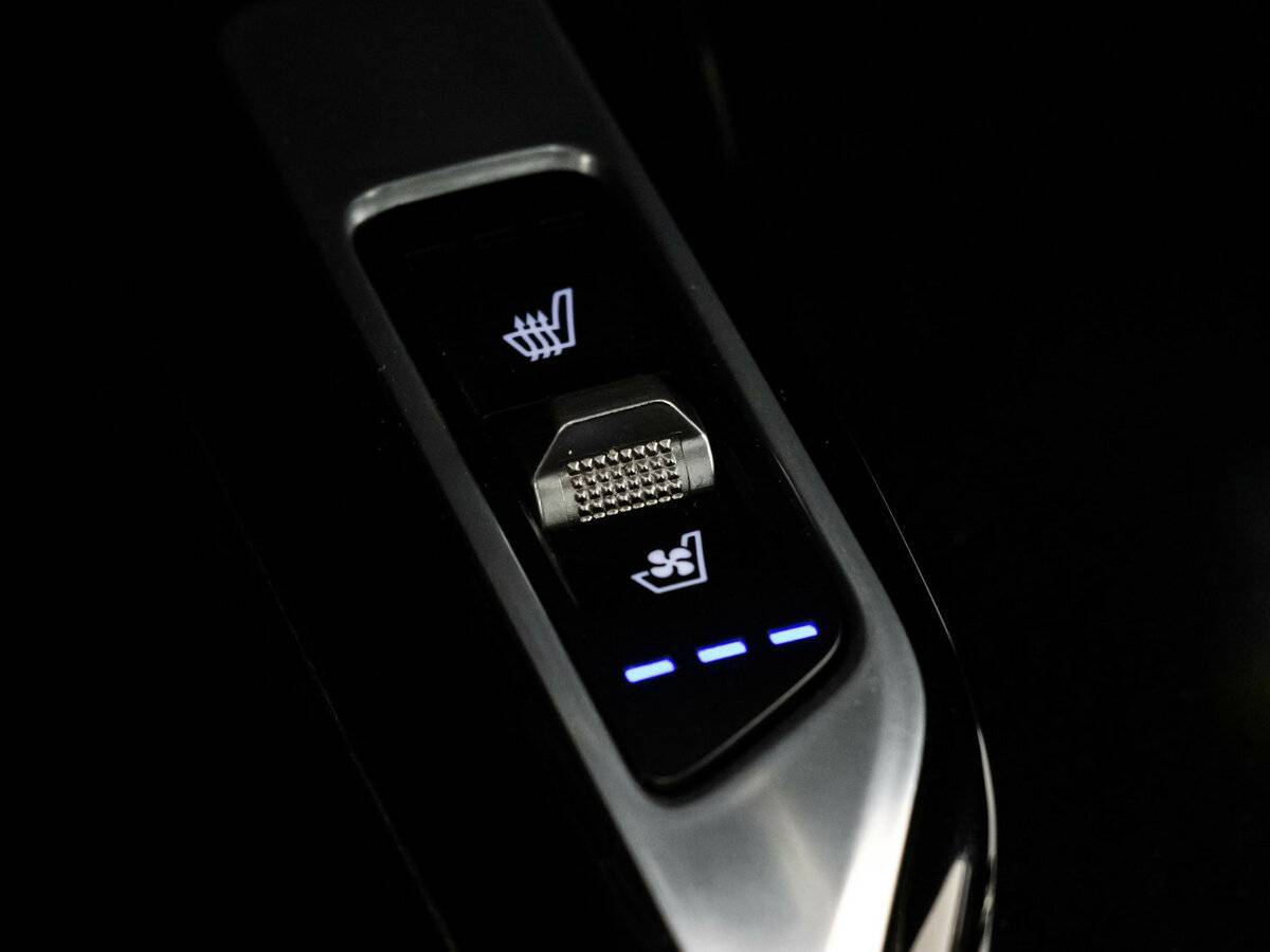 Купить Kia Sorento с пробегом. Фото: #20