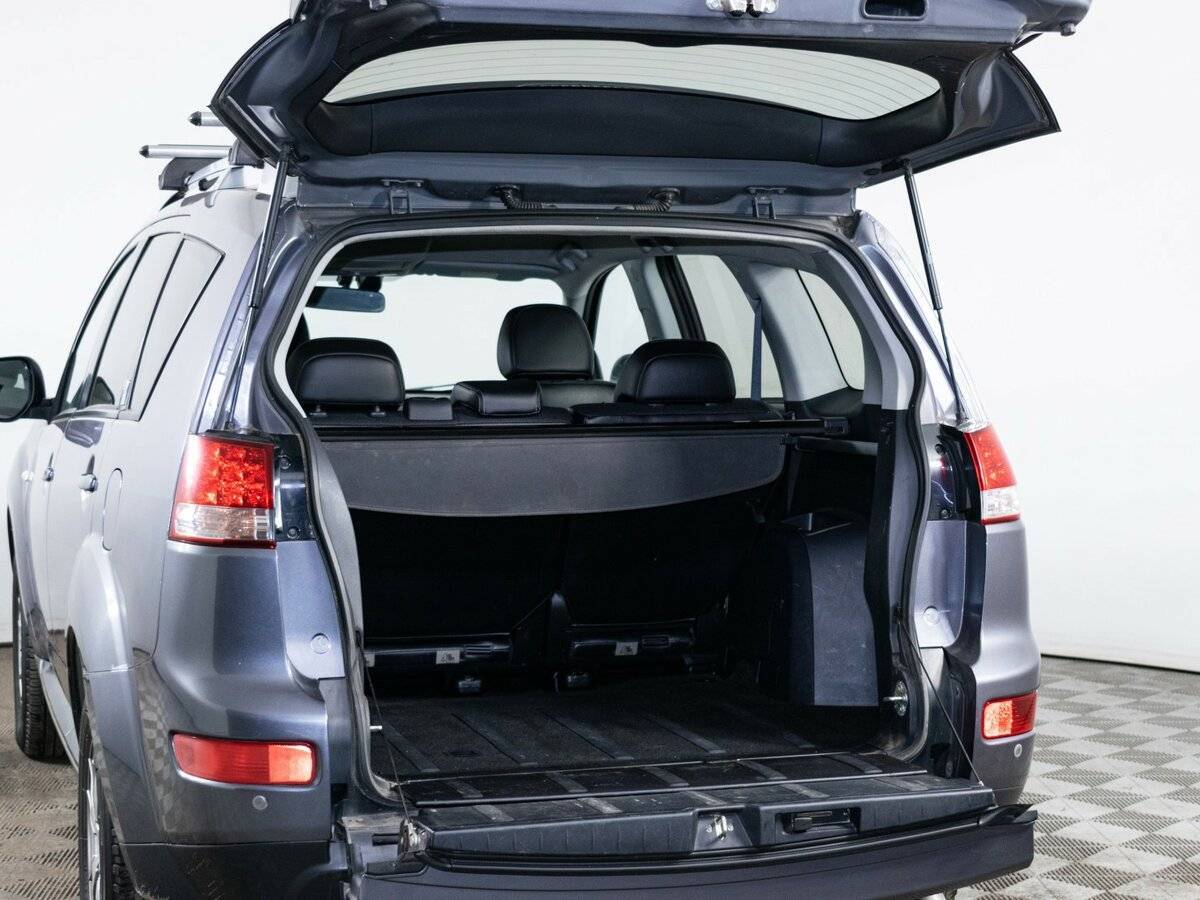 Купить Citroen C-Crosser с пробегом. Фото: #8
