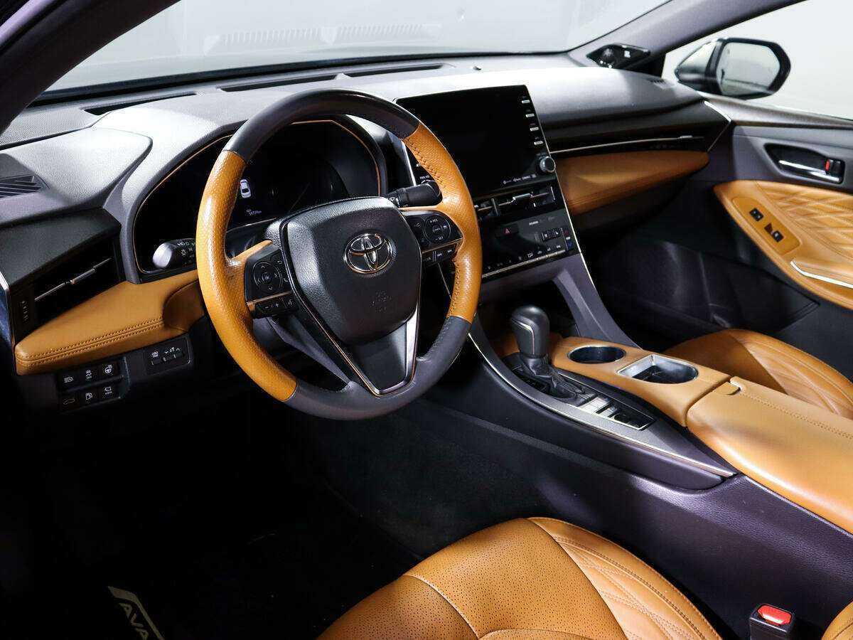 Купить Toyota Avalon с пробегом. Фото: #13