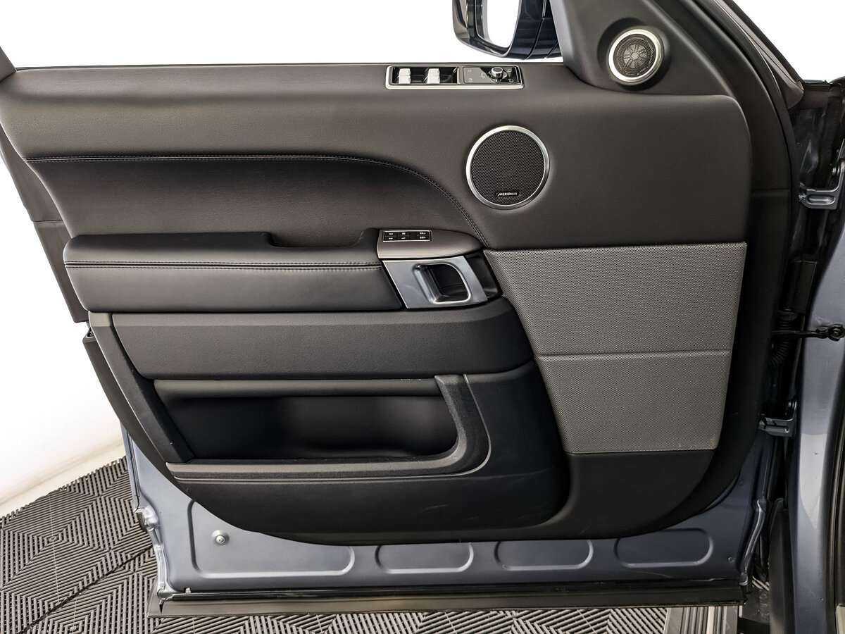 Купить Land Rover Range Rover Sport с пробегом. Фото: #12