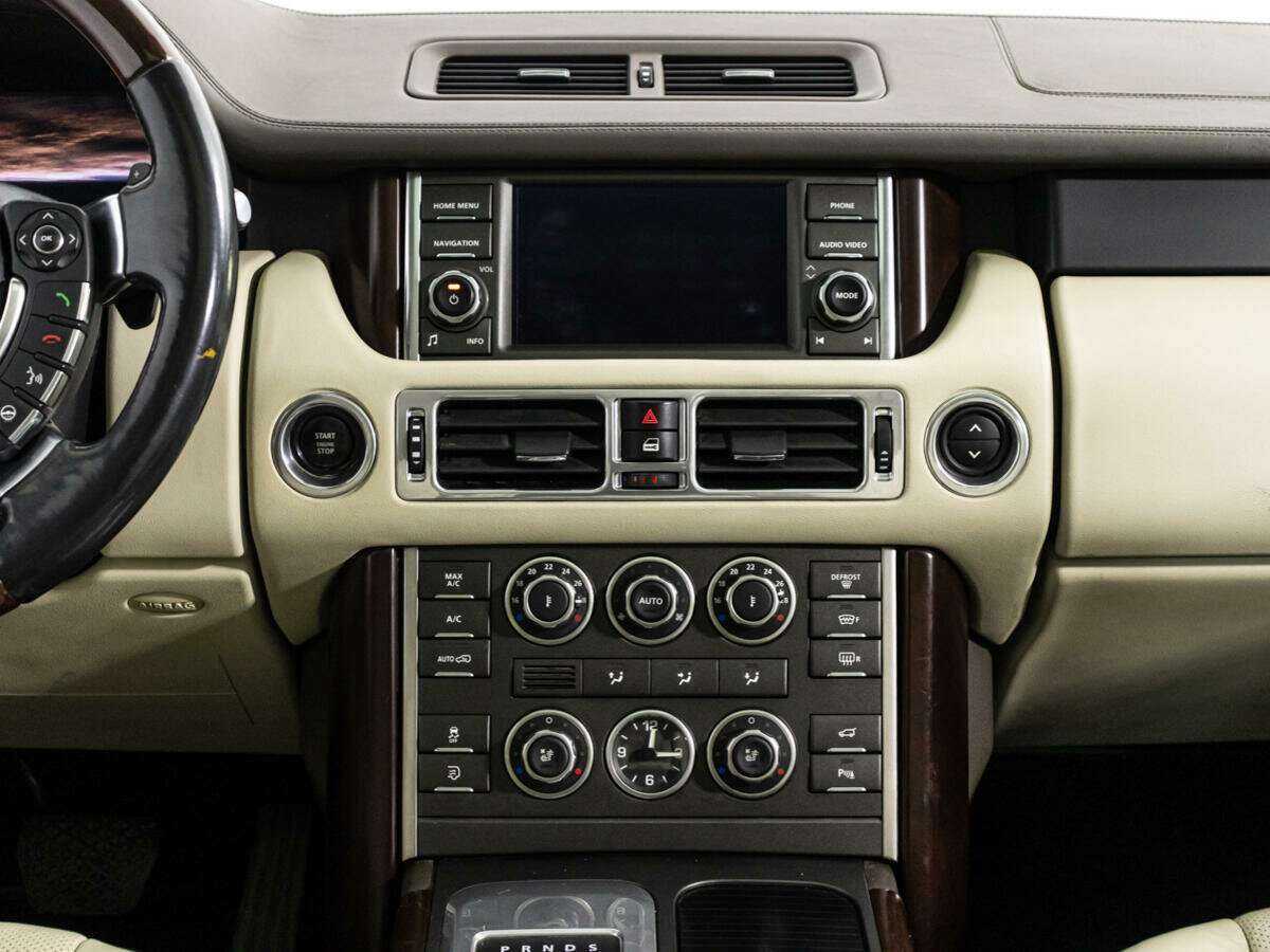 Купить Land Rover Range Rover с пробегом. Фото: #13