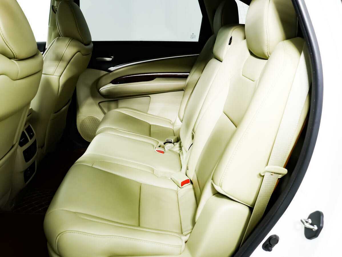 Купить Acura MDX с пробегом. Фото: #11